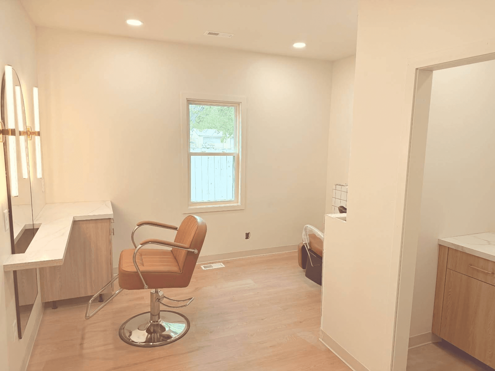 Salon Suite Interior 2